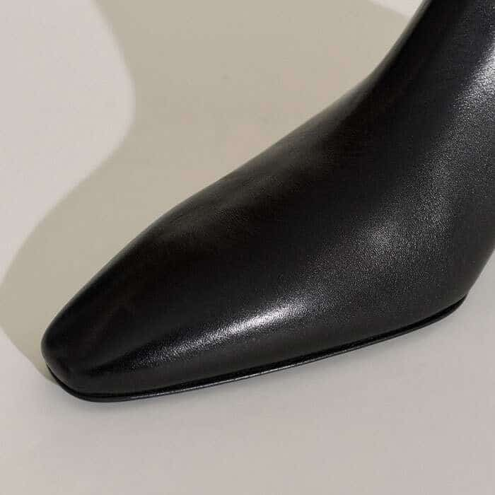 The chiselled toe is slightly elongated to complement styling with long wide-leg pants.