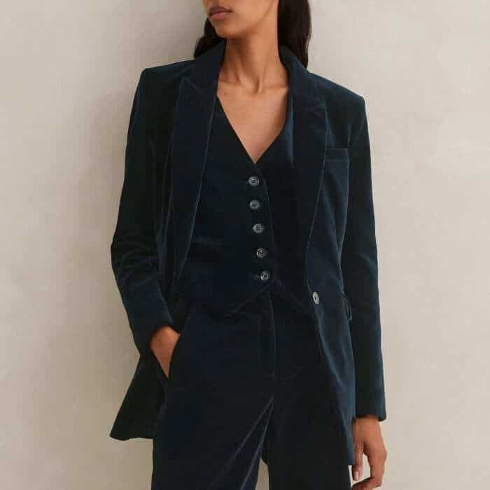 Build your look around the luxuriously tactile fabric with the matching Velvet Bracelet Sleeve Sharp Blazer and Italian Velvet Tailored Vest. 