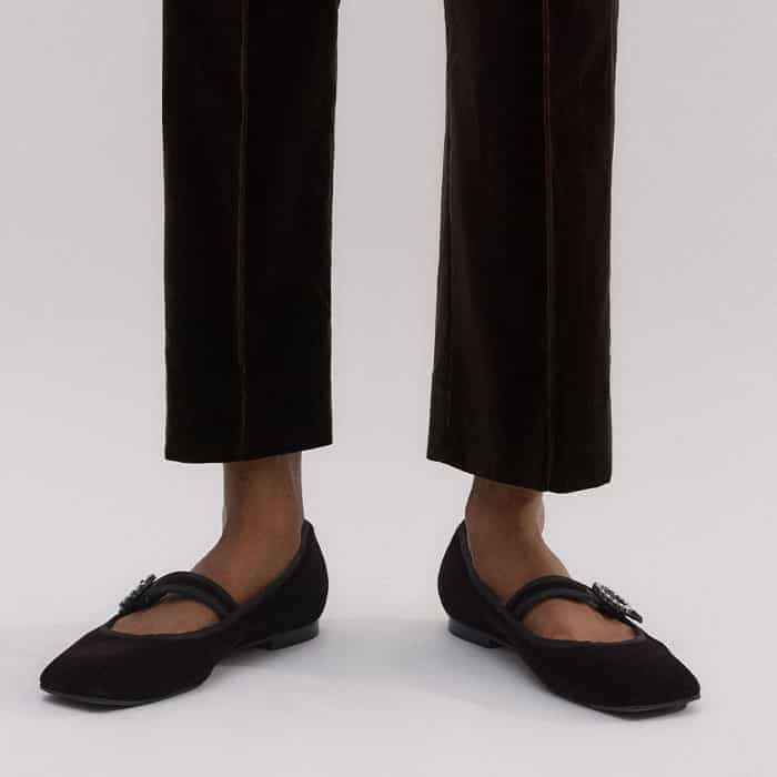 The cropped length may work as a full-length trouser on petite heights.