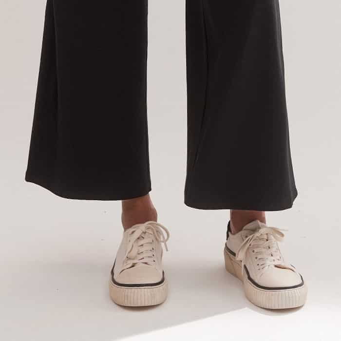 The on-trend cropped length is ideal for showing off more leg in the summer.