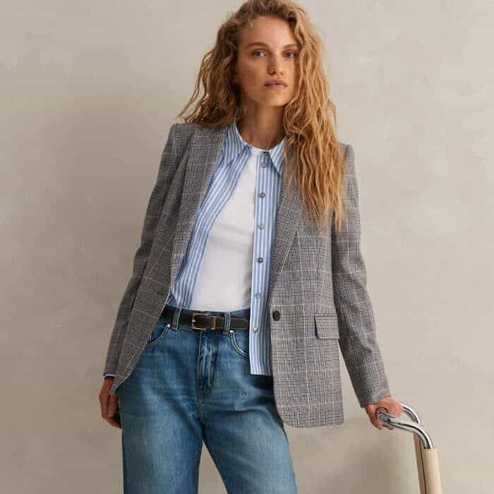 Wear it with our Cotton Stripe Dipped Hem Crop Shirt and Wool Check Boyfriend Blazer to add graphic detail to your outfit.