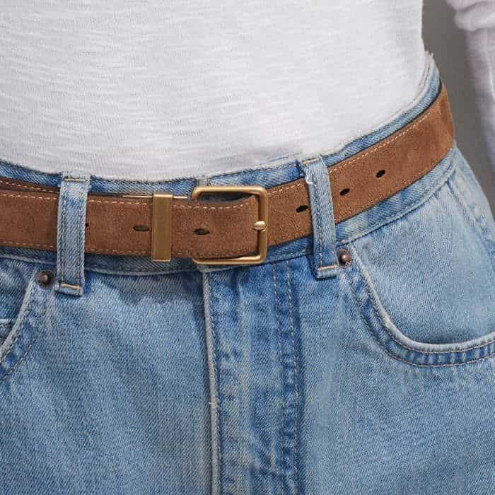 The adjustable belt holes allow it to be worn at the waist or on the hips.