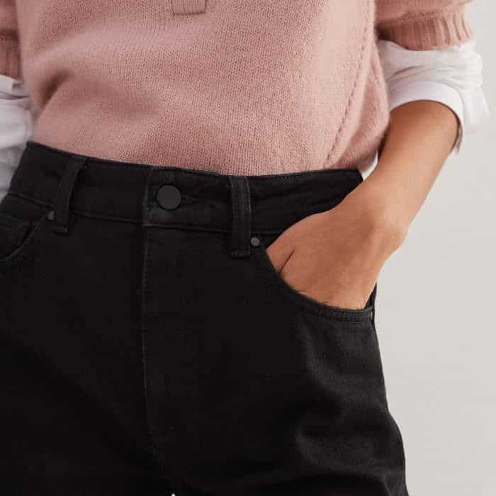 Perfectly proportioned to be their most flattering, pockets at the front and back of the jean add functionality.