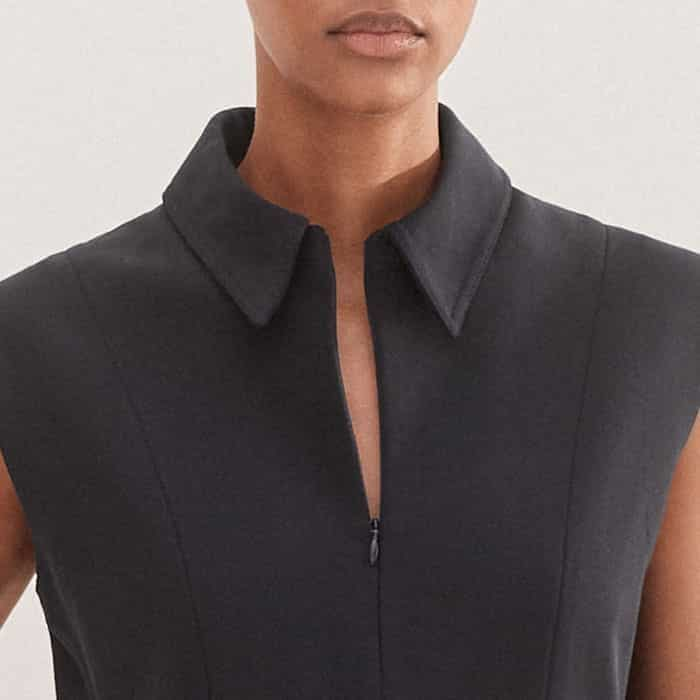 The zip at the neckline can be adjusted to customise the final shape.