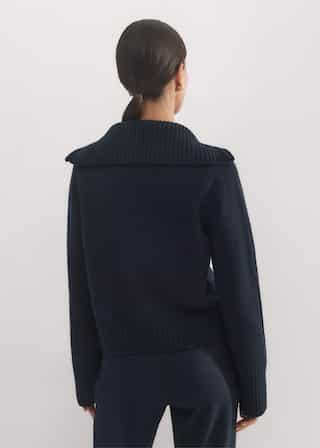 Responsibly sourced merino wool blended with supersoft cashmere, knitted in a plain jersey stitch with ribbed trims. 