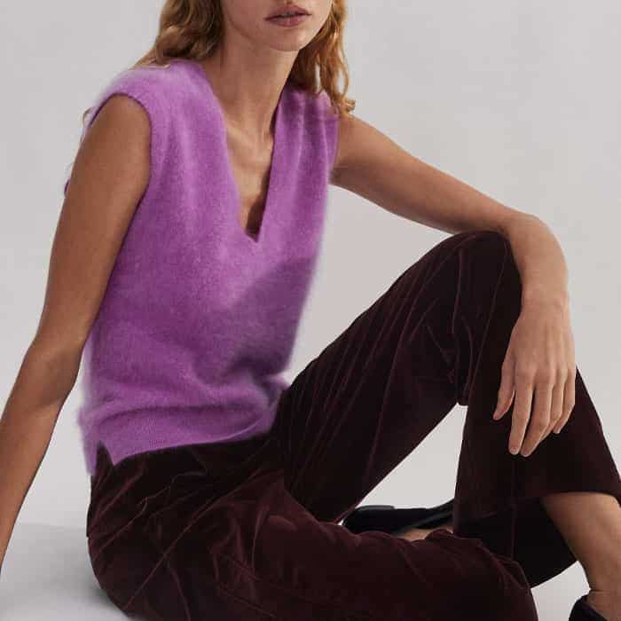 Our Regular-Length Velvet Man Pant spotlights a flattering clash of textures.