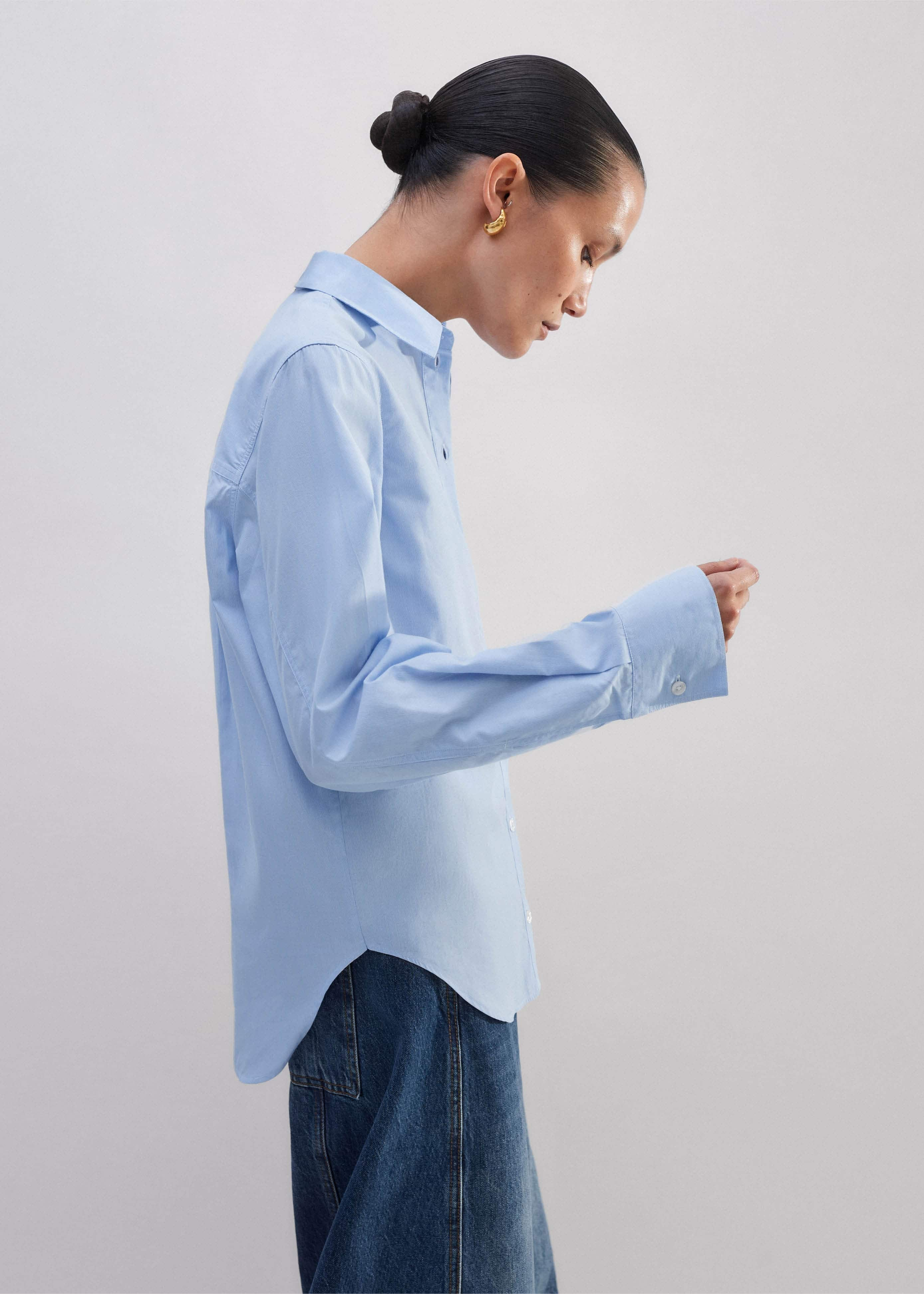 Crafted from a soft Italian cotton-blend shirting fabric.