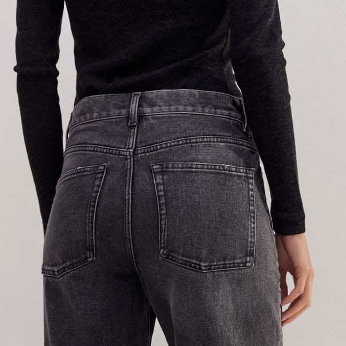 The placement of the back pockets has been designed to flatter.