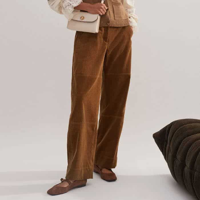 Introduce a new texture to your look with our Corduroy Relaxed Barrel-Leg Trouser.