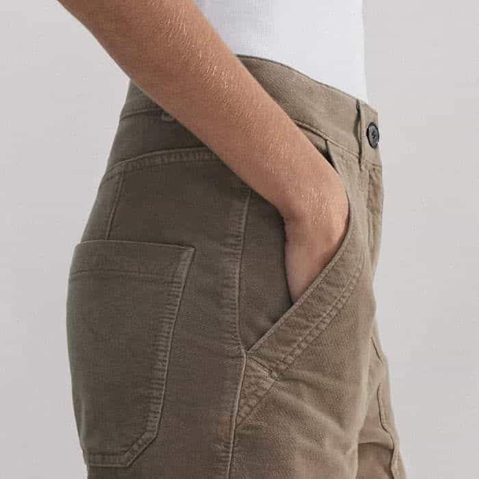 The front and back pockets are expertly placed to be their most flattering.