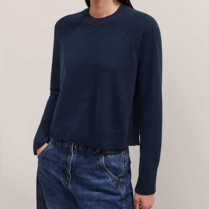 The raglan armholes are particularly flattering for those with broader shoulders or bigger busts.