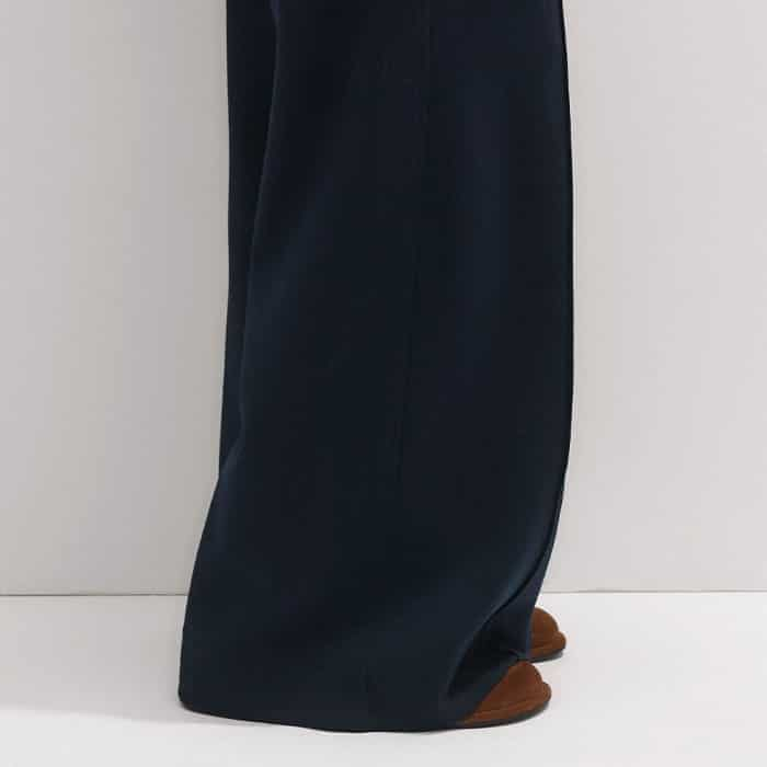 This trouser style comes in a choice of lengths, designed to accommodate different heights.