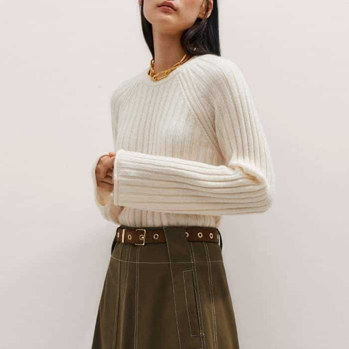 Build a look around more muted tones with our Cashmere Lofty Rib Jumper.