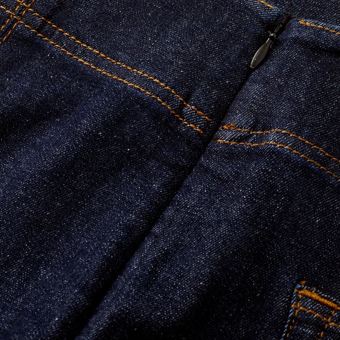 Made from stretch denim which is ideal for comfort when travelling.