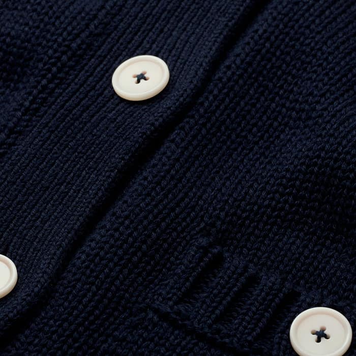 Crafted from chunky cotton knit with a super-soft handfeel. This yarn is naturally breathable.