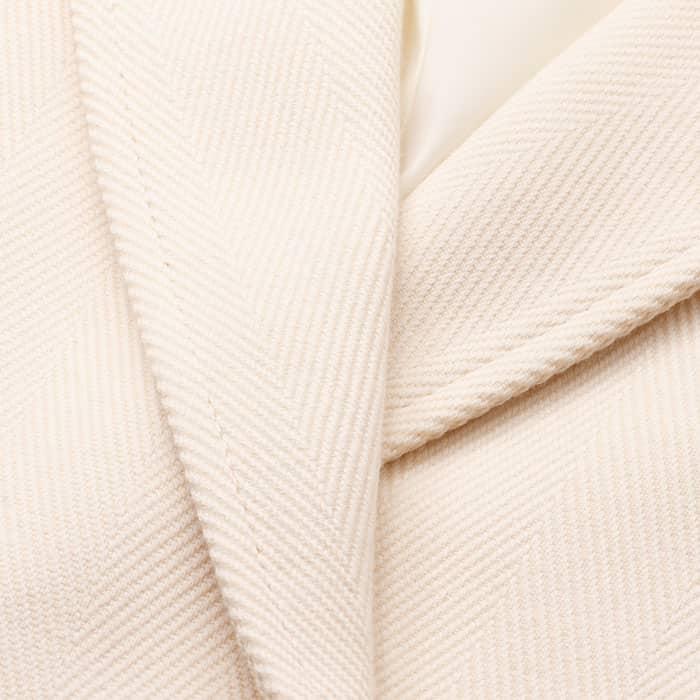 Cotton wool blend with stretch, in a twill design. This fabric has been sourced and produced in Turkey to lower its impact on the planet.