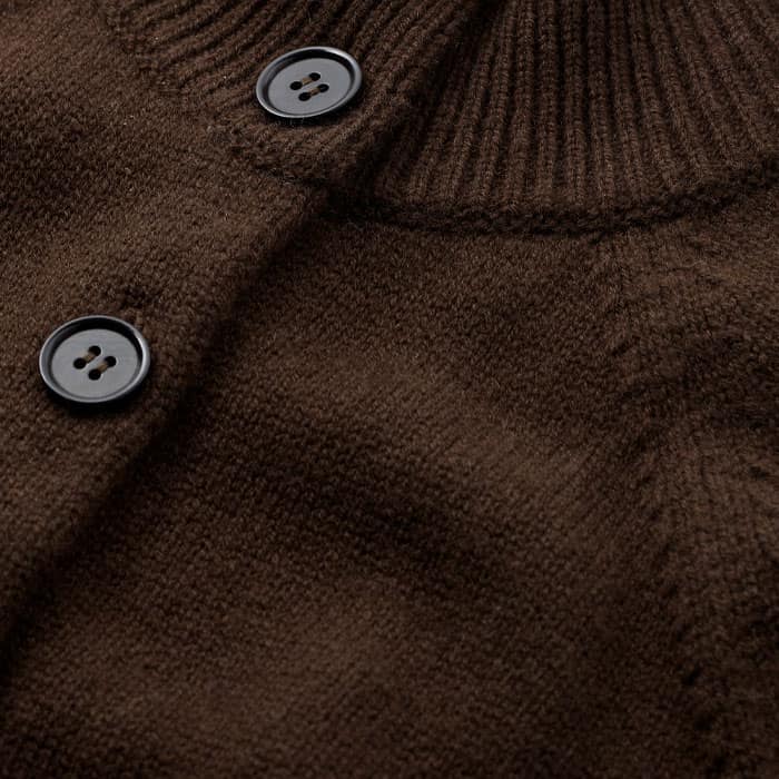 Responsible Wool Standard certified merino wool blended with supersoft cashmere. 